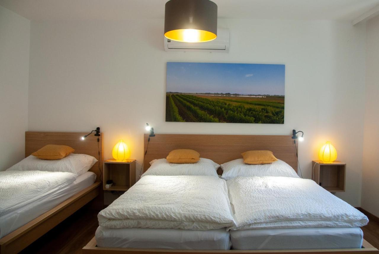 Ferienwohnung Illy Illmitz Exteriör bild
